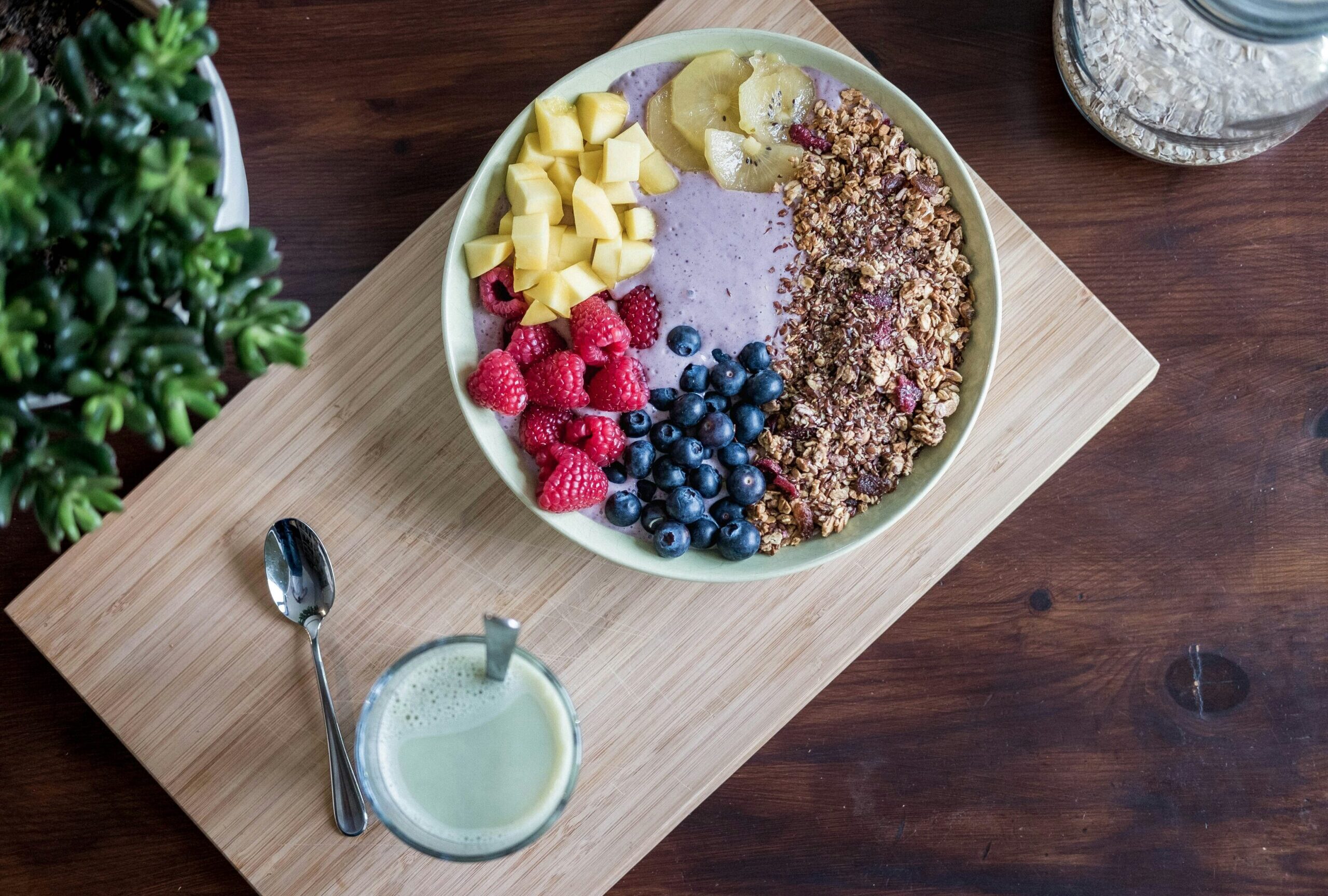 a bowl of fruit and cereal
